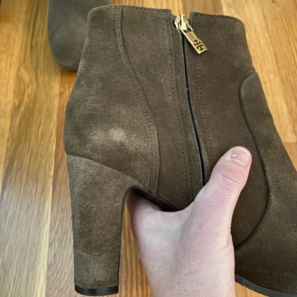 Tory Burch Brown Milan Suede Heeled Ankle Bootie - Picture 5 of 8